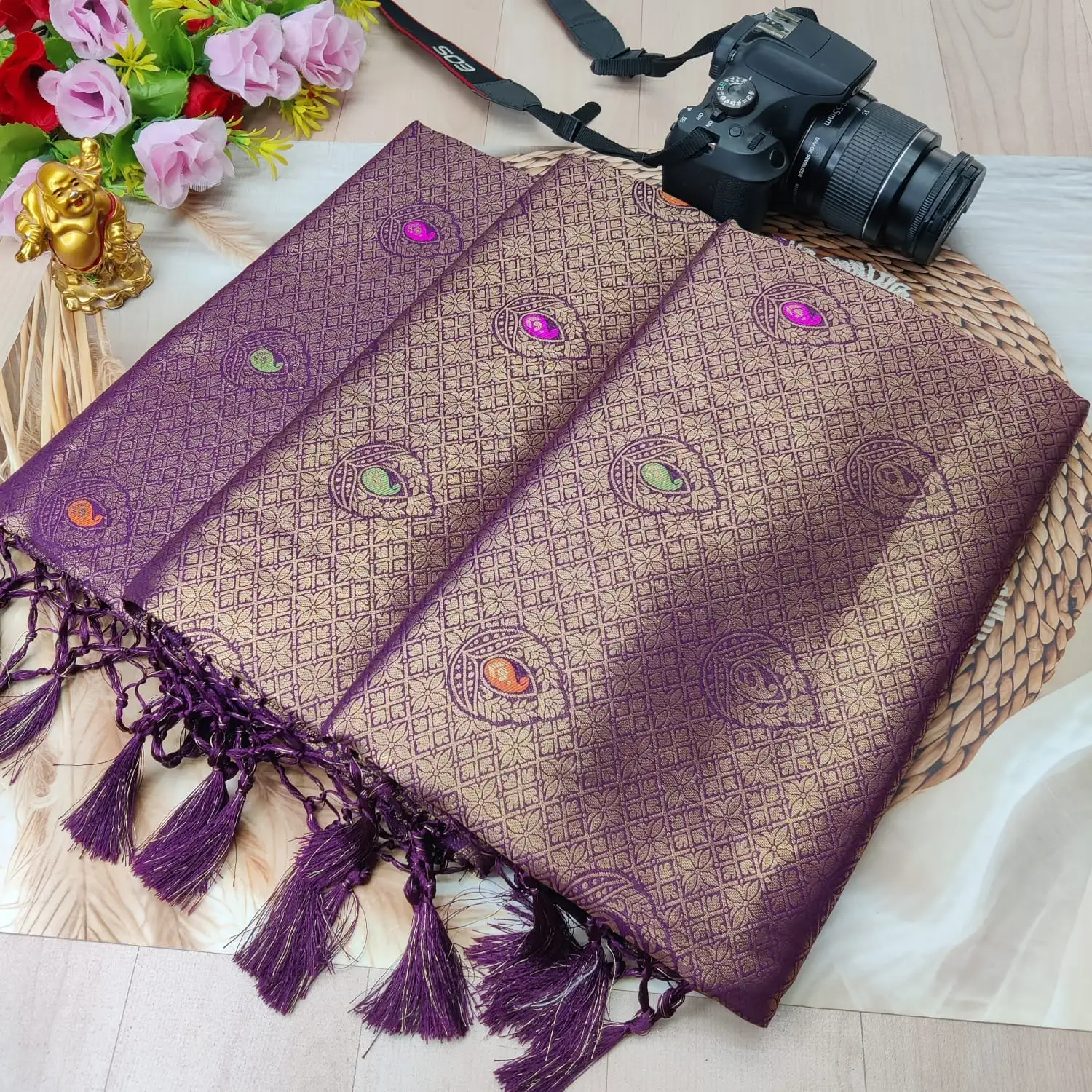 Antique Zari Peacock Butta Jacquard Saree